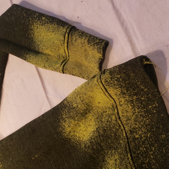 Green bleached look sweatshirt - Picture 2 of 3